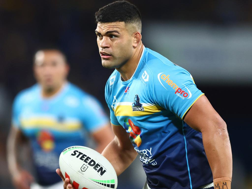 Done Deal: Fifita signs $3.3 million with Sydney Roosters, turns down Panthers due to…..Read more