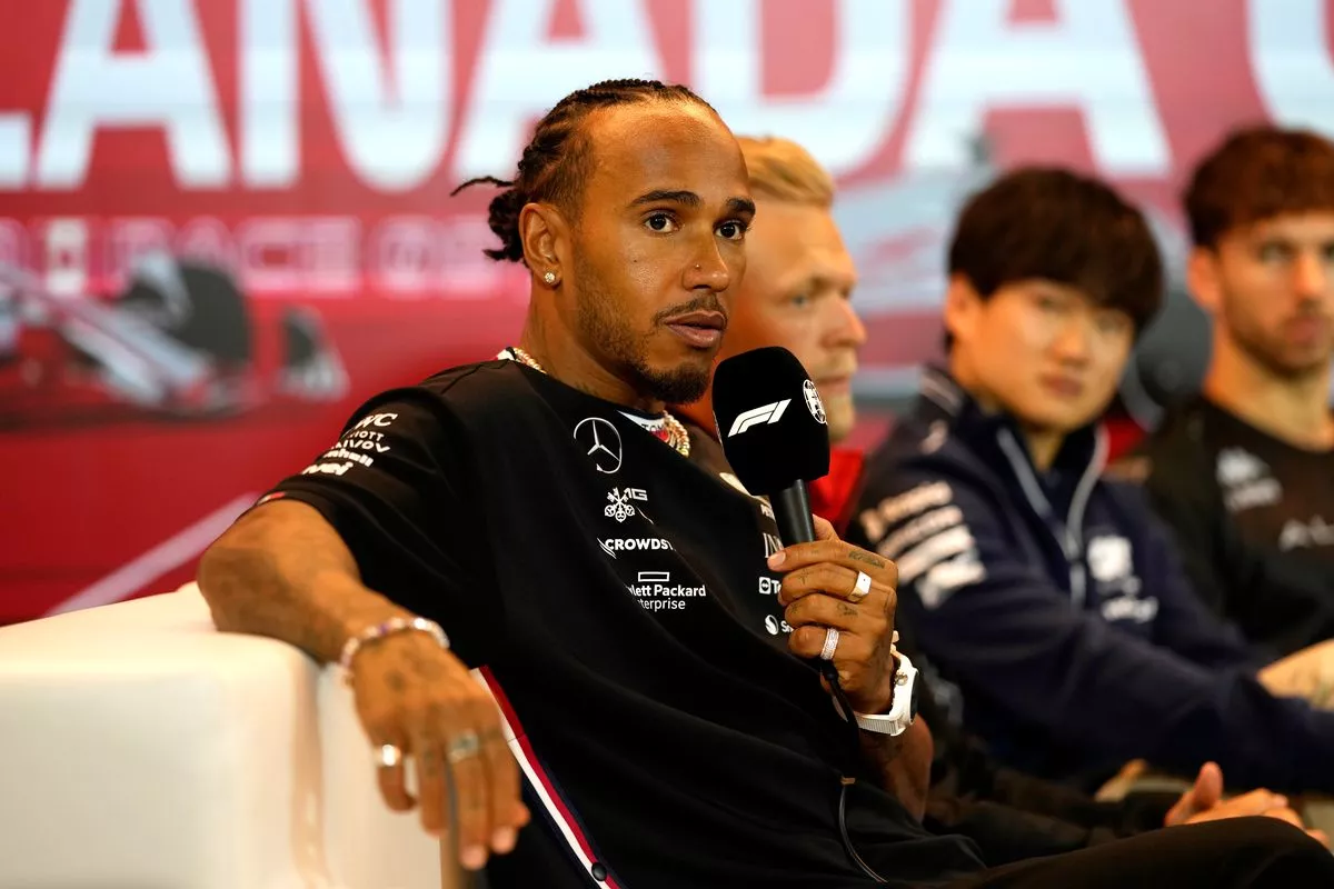 Breaking News: LewisHamilton red bull best driver just sign a divorce with his wife due to……..