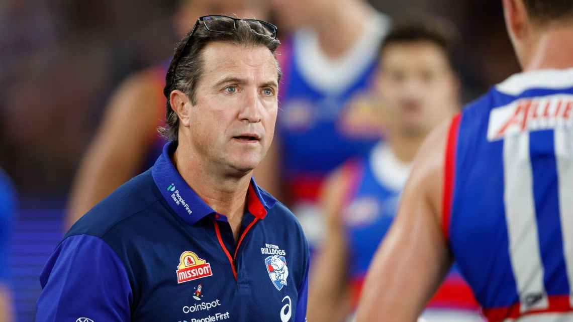 ESPN NEWS: Luke Beveridge has declared his intentions of leaving due to the criticism and pressure following is……Read more