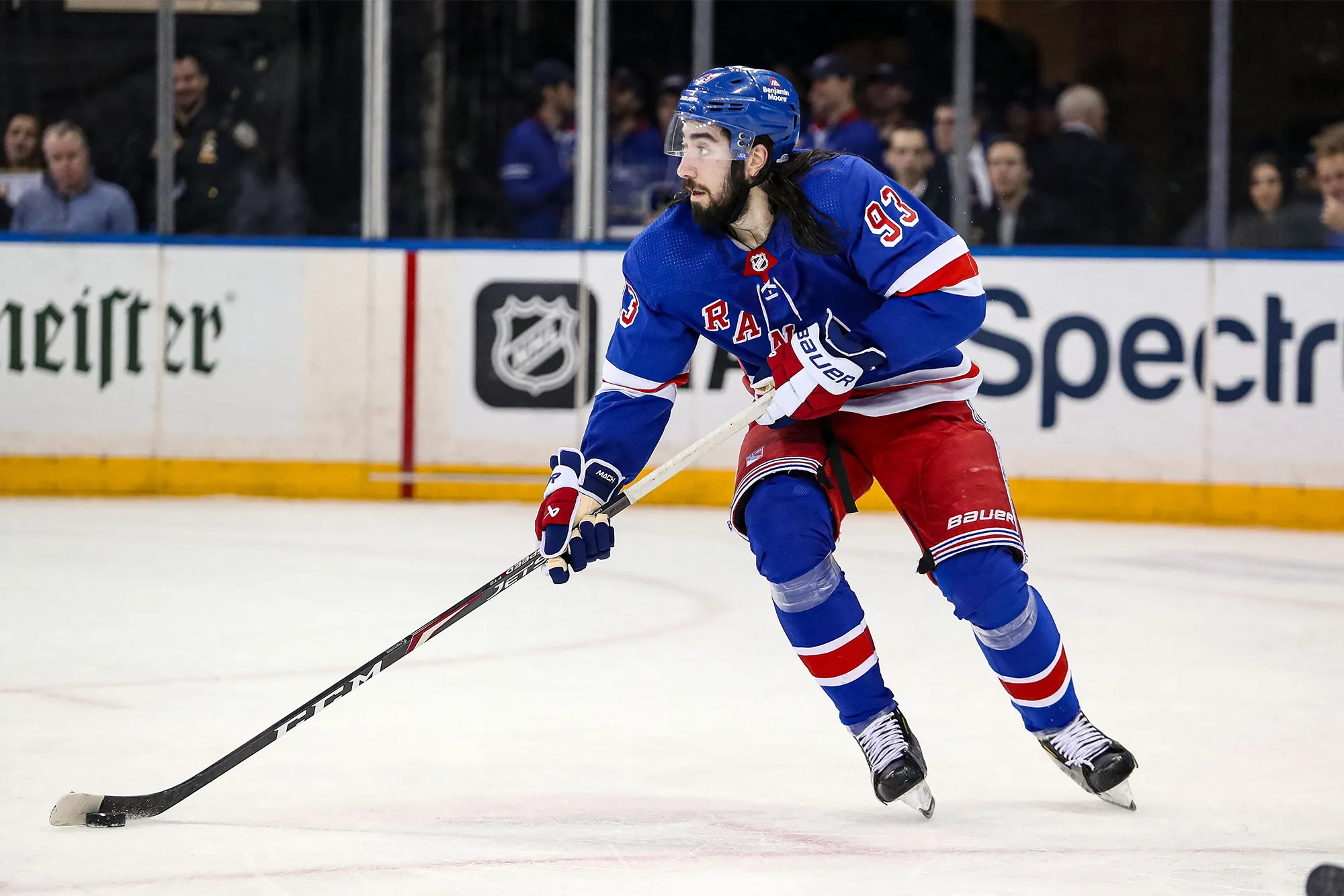 ANNOUNCEMENT: New York Rangers announced that Mika Zibanejad is Leaving immediately after Facing….