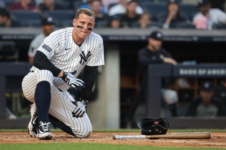Noticias Trágicas: La estrella de los Yankees ha anunciado su retiro tras su caída en rendimiento con…