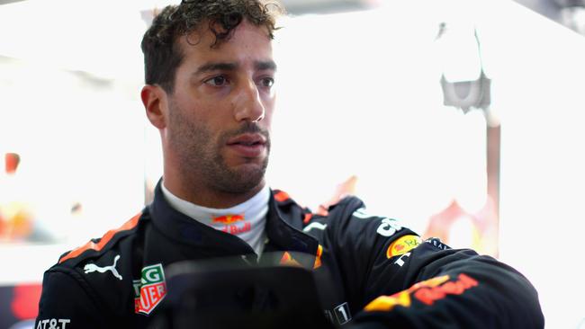 TRAGIC: Due to hamstring issues Daniel Ricciardo announce that his never interested…