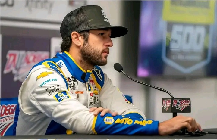 DISTRESSING NEWS: Chase Elliott Uncontrollably Angry After Costly Mistake At NASCAR – Dark Mystery And Shocking Tearful Confession Makes Social Media Go Crazy, Fans Can’t Sit Still Because of…..